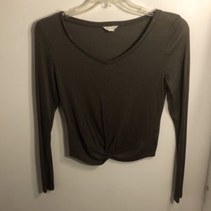Aéropostale Army Green Ribbed Top with Knot M